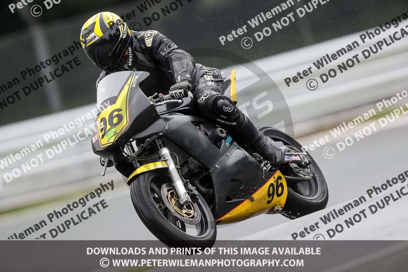 anglesey;brands hatch;cadwell park;croft;donington park;enduro digital images;event digital images;eventdigitalimages;mallory;no limits;oulton park;peter wileman photography;racing digital images;silverstone;snetterton;trackday digital images;trackday photos;vmcc banbury run;welsh 2 day enduro